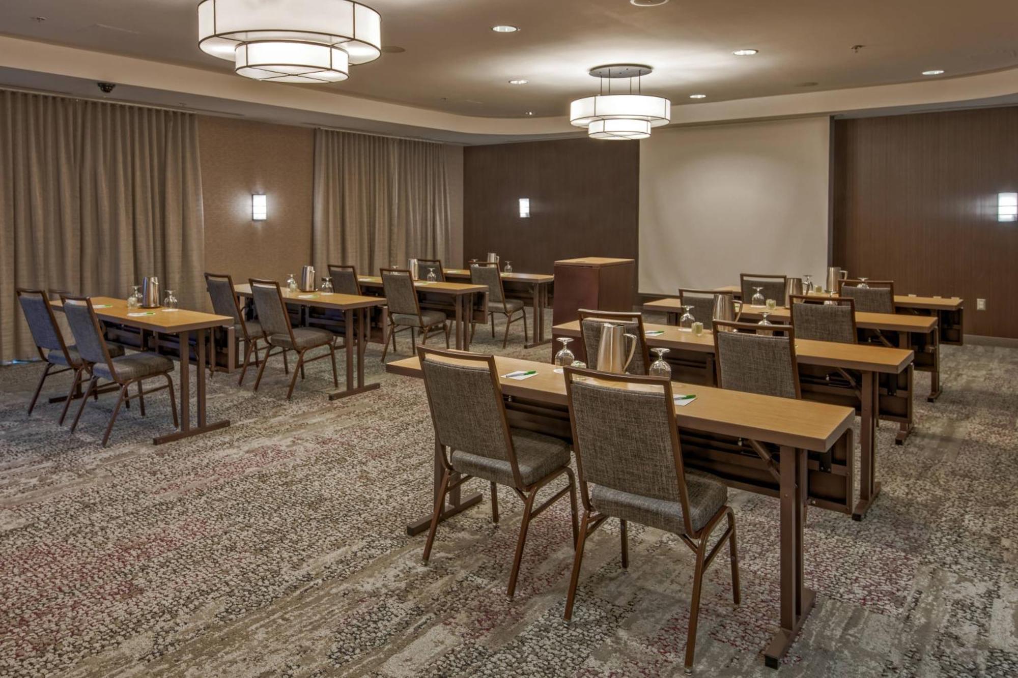 Courtyard Newport News Airport Hotell Exteriör bild