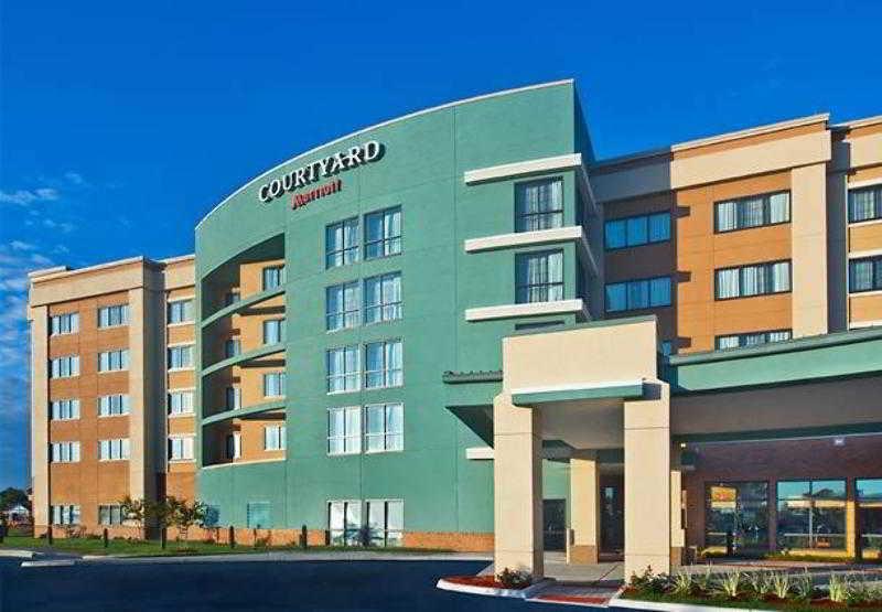 Courtyard Newport News Airport Hotell Exteriör bild